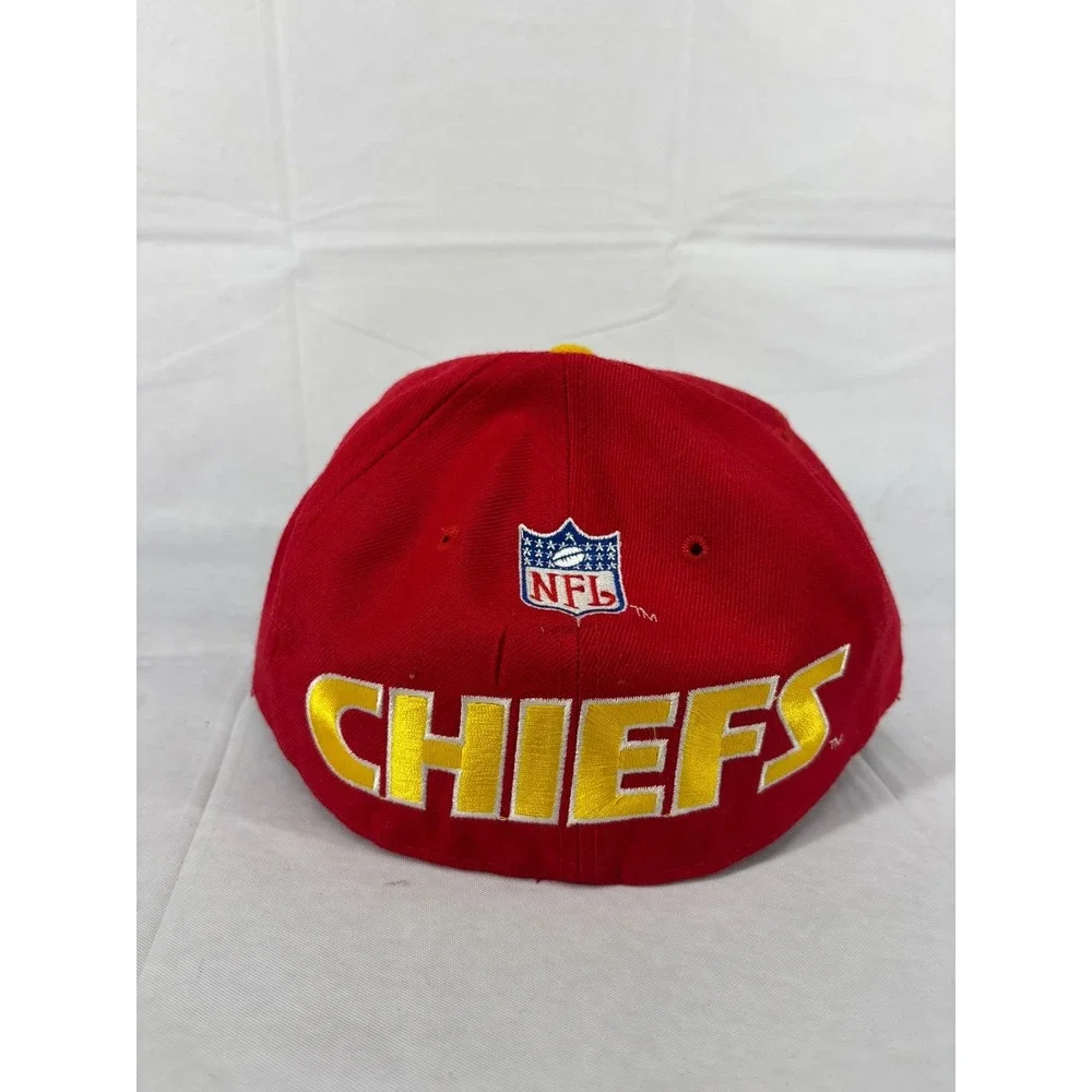 Kansas City Chiefs Apex One NFL Fitted Hat Cap Men Red Yellow 7 1/8 NWOT Vintage